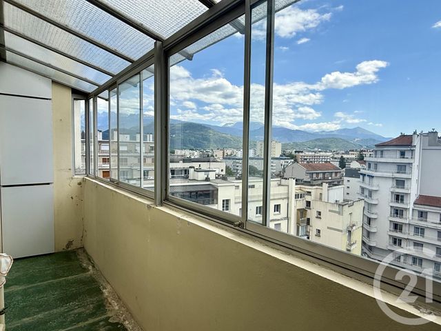 Appartement T5 à vendre - 5 pièces - 98.18 m2 - GRENOBLE - 38 - RHONE-ALPES - Century 21 Agence Foch