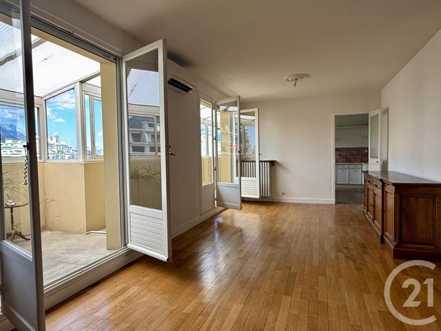 Appartement T5 à vendre - 5 pièces - 98.18 m2 - GRENOBLE - 38 - RHONE-ALPES - Century 21 Agence Foch