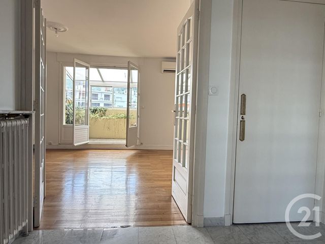 Appartement T5 à vendre - 5 pièces - 98.18 m2 - GRENOBLE - 38 - RHONE-ALPES - Century 21 Agence Foch