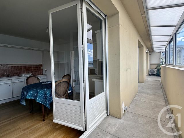 Appartement T5 à vendre - 5 pièces - 98.18 m2 - GRENOBLE - 38 - RHONE-ALPES - Century 21 Agence Foch