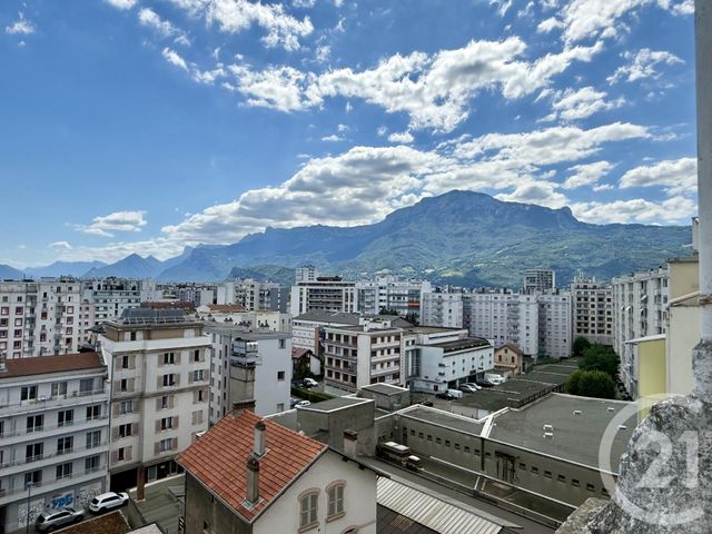 Appartement T5 à vendre - 5 pièces - 98.18 m2 - GRENOBLE - 38 - RHONE-ALPES - Century 21 Agence Foch