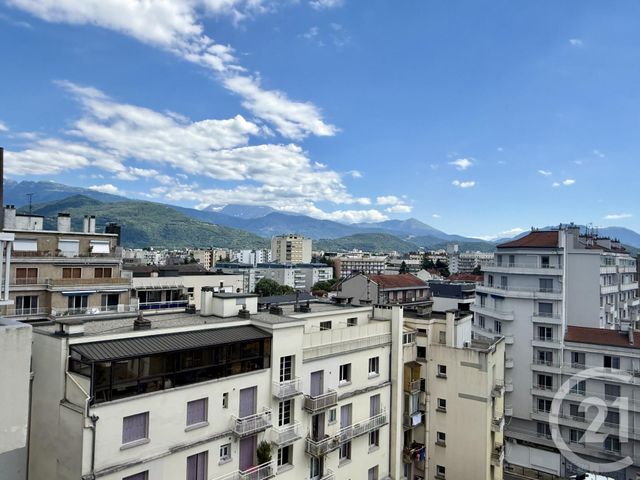 Appartement T5 à vendre - 5 pièces - 98.18 m2 - GRENOBLE - 38 - RHONE-ALPES - Century 21 Agence Foch
