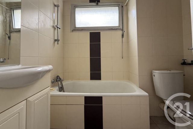 Appartement F1 à vendre - 1 pièce - 32.42 m2 - GRENOBLE - 38 - RHONE-ALPES - Century 21 Agence Foch