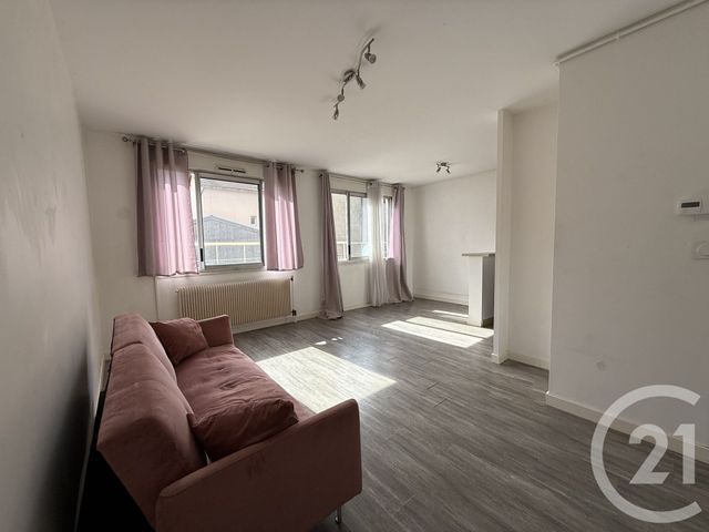Appartement F1 à vendre - 1 pièce - 32.42 m2 - GRENOBLE - 38 - RHONE-ALPES - Century 21 Agence Foch