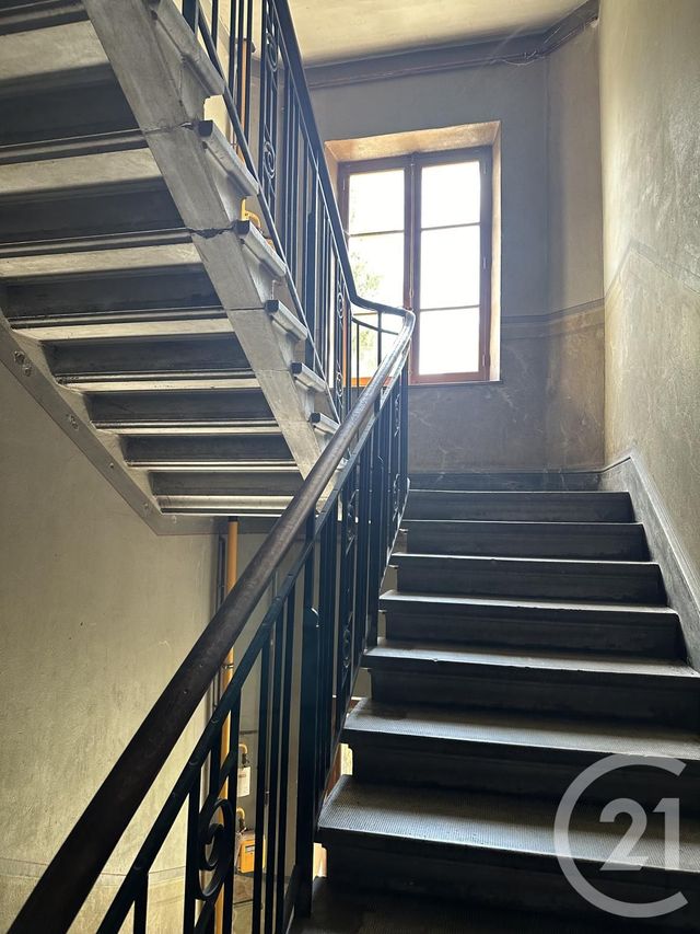 Appartement T2 à vendre - 2 pièces - 60.73 m2 - FONTAINE - 38 - RHONE-ALPES - Century 21 Agence Foch