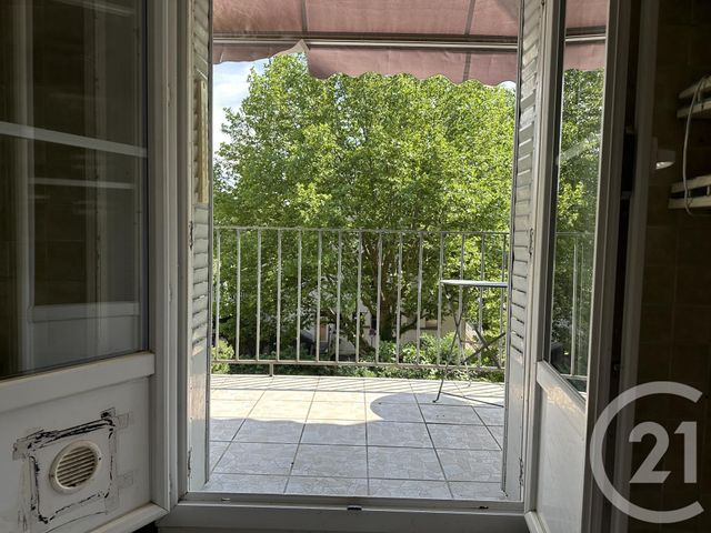 Appartement T2 à vendre - 2 pièces - 60.73 m2 - FONTAINE - 38 - RHONE-ALPES - Century 21 Agence Foch