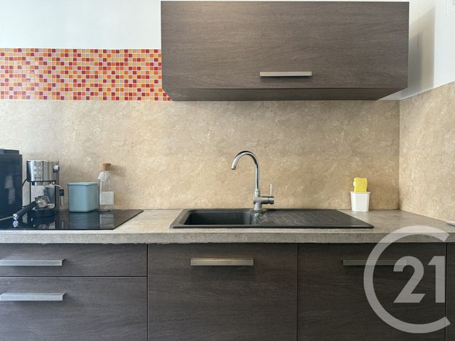 Appartement F2 à vendre - 2 pièces - 55.95 m2 - GRENOBLE - 38 - RHONE-ALPES - Century 21 Agence Foch