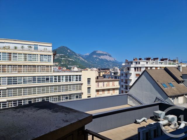 Appartement F3 à louer - 3 pièces - 78.0 m2 - GRENOBLE - 38 - RHONE-ALPES - Century 21 Agence Foch