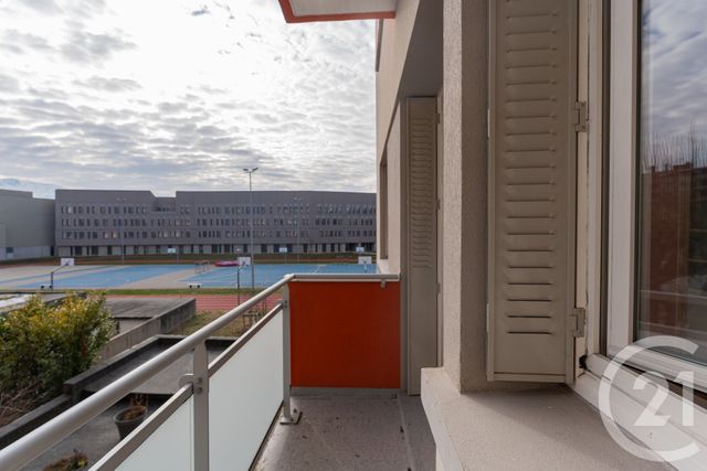 Appartement T4 à vendre - 4 pièces - 65.4 m2 - GRENOBLE - 38 - RHONE-ALPES - Century 21 Agence Foch