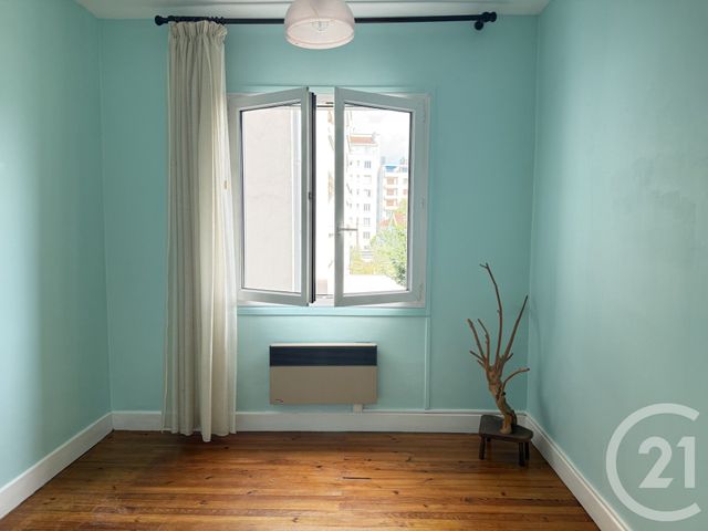 Appartement F4 à vendre - 4 pièces - 69.52 m2 - GRENOBLE - 38 - RHONE-ALPES - Century 21 Agence Foch