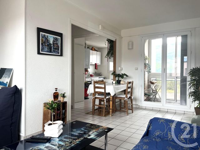 Appartement T3 à vendre - 3 pièces - 57.84 m2 - GRENOBLE - 38 - RHONE-ALPES - Century 21 Agence Foch