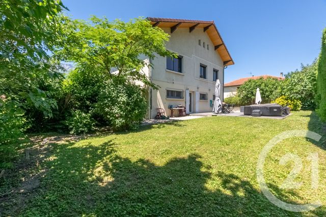 maison à vendre - 6 pièces - 196.2 m2 - FROGES - 38 - RHONE-ALPES - Century 21 Agence Foch