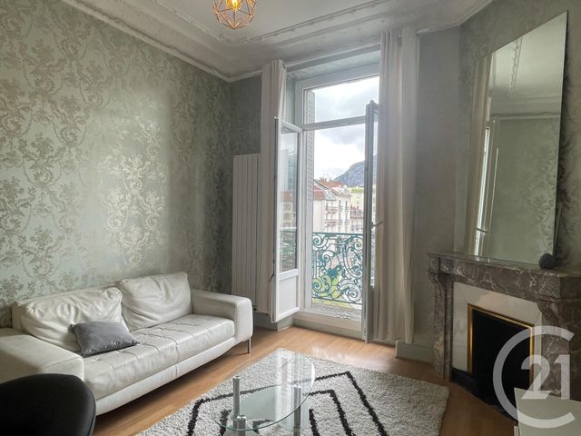 Appartement à vendre - 2 pièces - 34.3 m2 - GRENOBLE - 38 - RHONE-ALPES - Century 21 Agence Foch