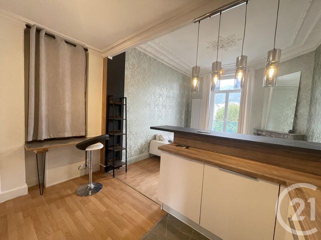 Appartement à vendre - 2 pièces - 34.3 m2 - GRENOBLE - 38 - RHONE-ALPES - Century 21 Agence Foch