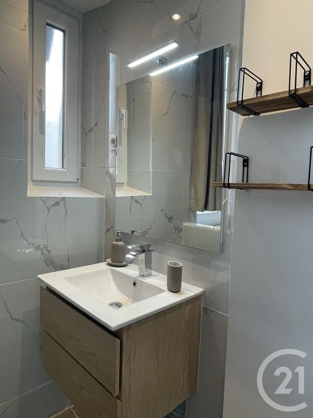 Appartement à vendre - 2 pièces - 34.3 m2 - GRENOBLE - 38 - RHONE-ALPES - Century 21 Agence Foch