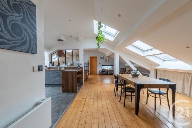 Appartement T4 à vendre - 4 pièces - 118.39 m2 - GRENOBLE - 38 - RHONE-ALPES - Century 21 Agence Foch