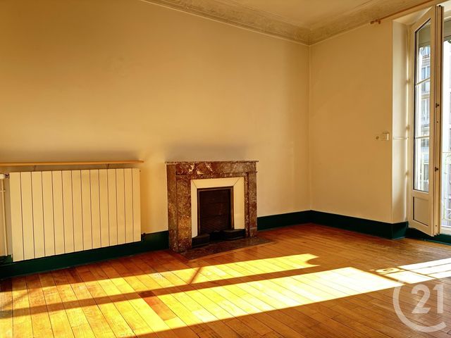 Appartement T2 à vendre - 2 pièces - 50.11 m2 - GRENOBLE - 38 - RHONE-ALPES - Century 21 Agence Foch