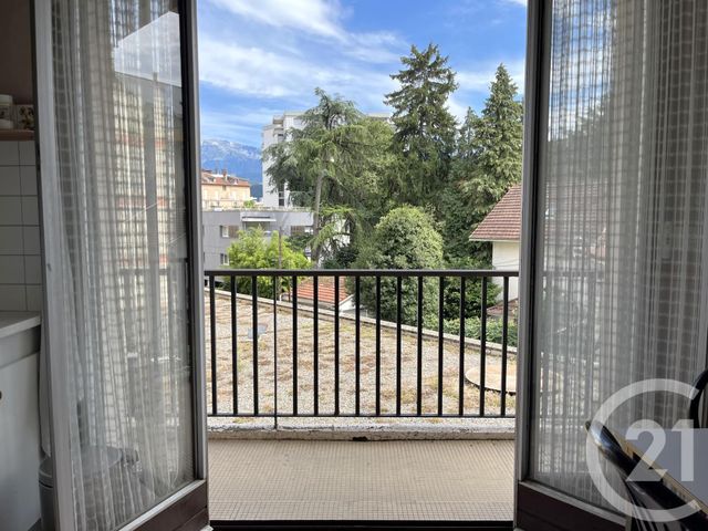 Appartement T5 à vendre - 4 pièces - 108.28 m2 - GRENOBLE - 38 - RHONE-ALPES - Century 21 Agence Foch