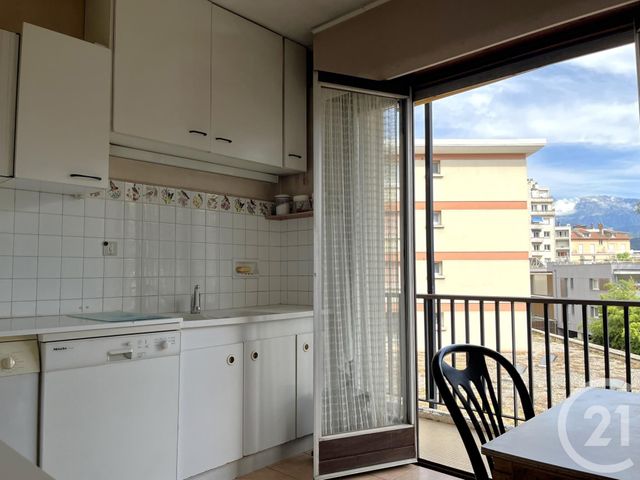 Appartement T5 à vendre - 4 pièces - 108.28 m2 - GRENOBLE - 38 - RHONE-ALPES - Century 21 Agence Foch