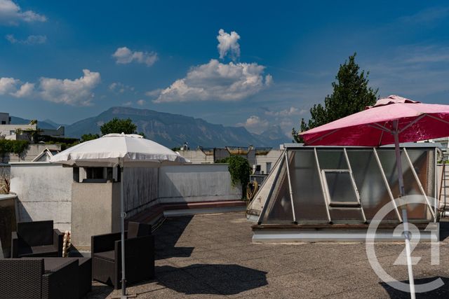 Appartement T6 à vendre - 6 pièces - 136.32 m2 - ST MARTIN D HERES - 38 - RHONE-ALPES - Century 21 Agence Foch