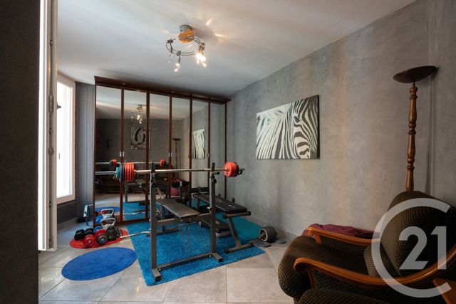 Appartement T6 à vendre - 6 pièces - 136.32 m2 - ST MARTIN D HERES - 38 - RHONE-ALPES - Century 21 Agence Foch