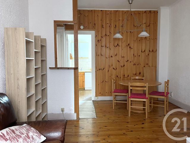 Appartement T2 à vendre - 2 pièces - 46.76 m2 - GRENOBLE - 38 - RHONE-ALPES - Century 21 Agence Foch