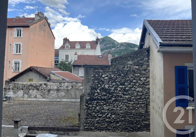 Appartement T2 à vendre - 2 pièces - 46.76 m2 - GRENOBLE - 38 - RHONE-ALPES - Century 21 Agence Foch