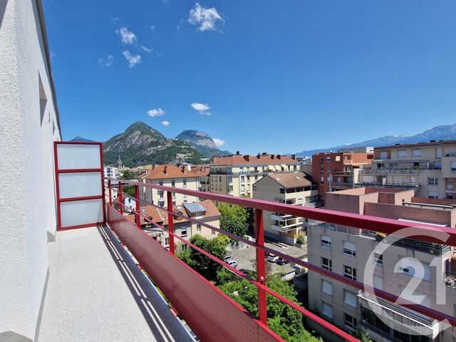 Appartement T1 à vendre - 2 pièces - 31.0 m2 - GRENOBLE - 38 - RHONE-ALPES - Century 21 Agence Foch