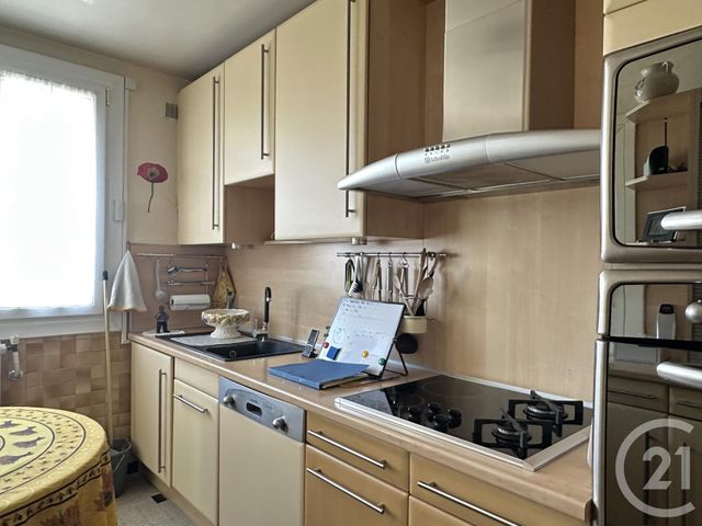 Appartement T4 à vendre - 4 pièces - 71.42 m2 - GRENOBLE - 38 - RHONE-ALPES - Century 21 Agence Foch