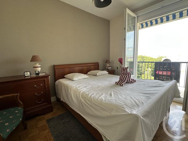 Appartement T4 à vendre - 4 pièces - 71.42 m2 - GRENOBLE - 38 - RHONE-ALPES - Century 21 Agence Foch