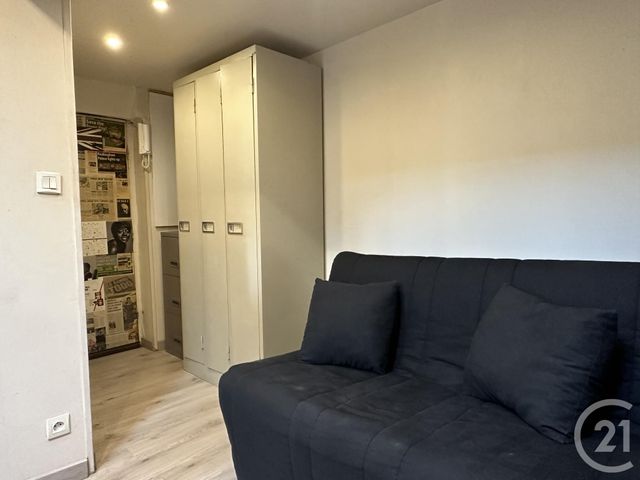 Afficher la photo en grand Appartement Studio à vendre - 1 pièce - 15.6 m2 - GRENOBLE - 38 - RHONE-ALPES - Century 21 Agence Foch