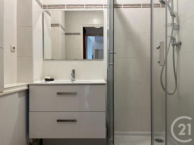 Appartement T5 à vendre - 5 pièces - 99.84 m2 - GRENOBLE - 38 - RHONE-ALPES - Century 21 Agence Foch