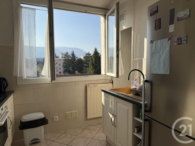 Appartement T4 à vendre - 4 pièces - 69.0 m2 - GRENOBLE - 38 - RHONE-ALPES - Century 21 Agence Foch