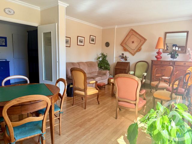 Afficher la photo en grand Appartement F4 à vendre - 4 pièces - 117.62 m2 - SEYSSINET PARISET - 38 - RHONE-ALPES - Century 21 Agence Foch