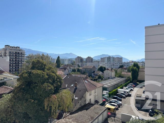 Appartement à vendre - 2 pièces - 36.75 m2 - GRENOBLE - 38 - RHONE-ALPES - Century 21 Agence Foch