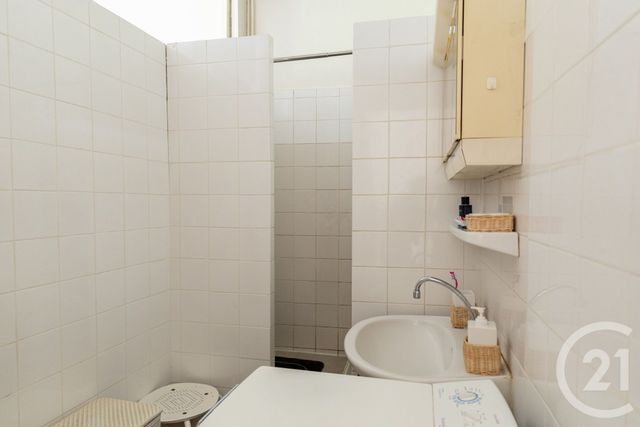 Appartement F1 bis à vendre - 2 pièces - 38.89 m2 - GRENOBLE - 38 - RHONE-ALPES - Century 21 Agence Foch