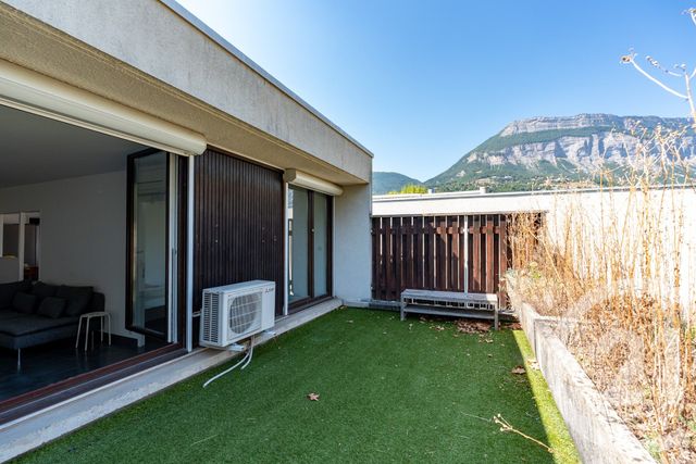 Appartement T2 à vendre - 2 pièces - 50.72 m2 - MEYLAN - 38 - RHONE-ALPES - Century 21 Agence Foch