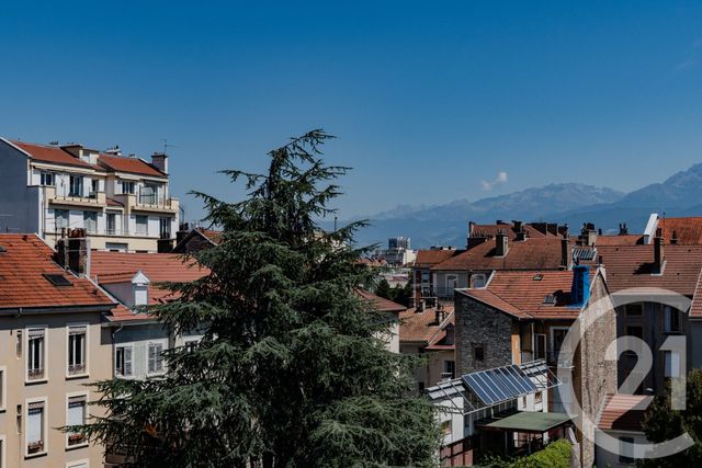 Appartement T3 à vendre - 3 pièces - 79.2 m2 - GRENOBLE - 38 - RHONE-ALPES - Century 21 Agence Foch
