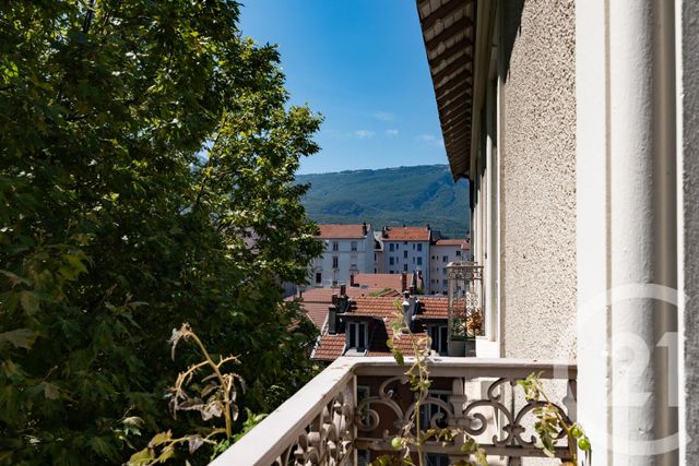 Appartement T3 à vendre - 3 pièces - 79.2 m2 - GRENOBLE - 38 - RHONE-ALPES - Century 21 Agence Foch