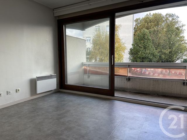 Appartement T1 à vendre - 1 pièce - 26.03 m2 - GRENOBLE - 38 - RHONE-ALPES - Century 21 Agence Foch