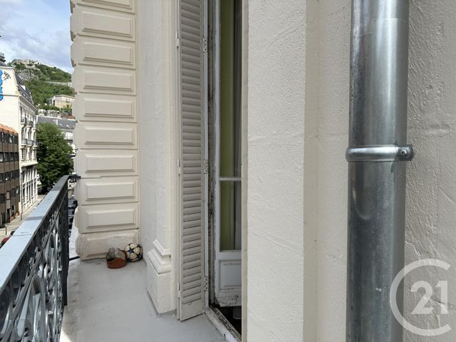 Appartement T6 à vendre - 6 pièces - 143.23 m2 - GRENOBLE - 38 - RHONE-ALPES - Century 21 Agence Foch