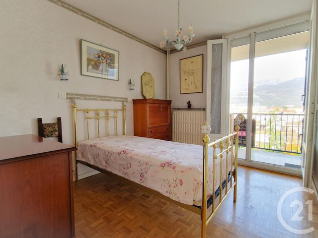 Appartement F4 à vendre - 4 pièces - 68.48 m2 - GRENOBLE - 38 - RHONE-ALPES - Century 21 Agence Foch