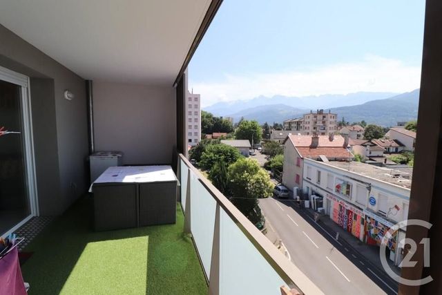Appartement T3 à vendre - 3 pièces - 63.41 m2 - GRENOBLE - 38 - RHONE-ALPES - Century 21 Agence Foch