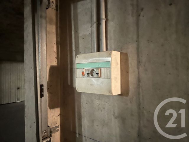 parking à vendre - 16.5 m2 - GRENOBLE - 38 - RHONE-ALPES - Century 21 Agence Foch