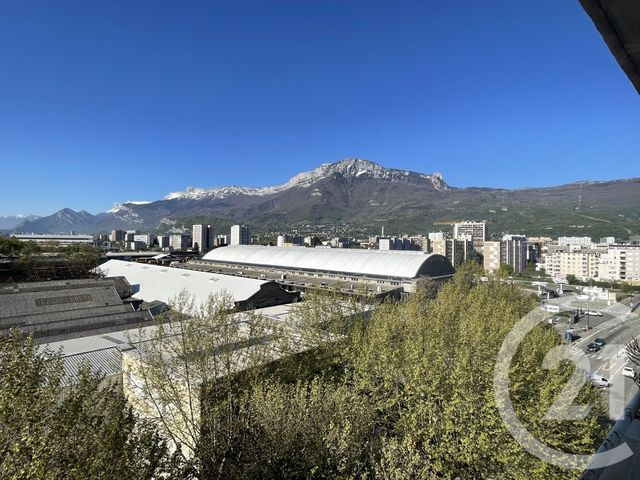 Appartement F2 à vendre - 2 pièces - 60.0 m2 - GRENOBLE - 38 - RHONE-ALPES - Century 21 Agence Foch