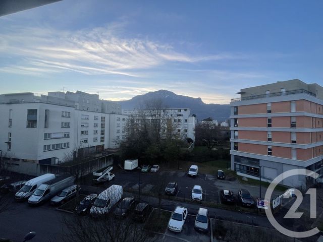 Appartement F3 à vendre - 3 pièces - 67.12 m2 - GRENOBLE - 38 - RHONE-ALPES - Century 21 Agence Foch