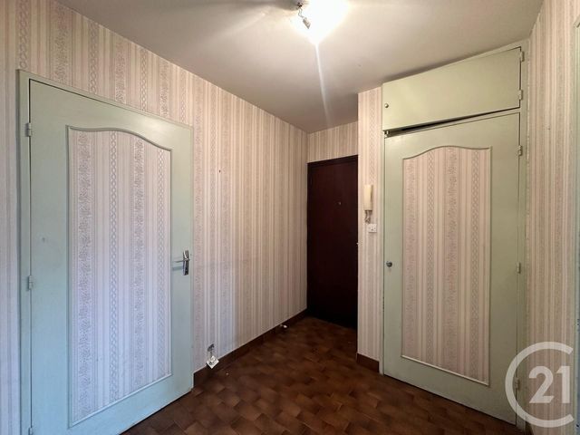 Appartement T4 à vendre - 4 pièces - 83.22 m2 - GRENOBLE - 38 - RHONE-ALPES - Century 21 Agence Foch