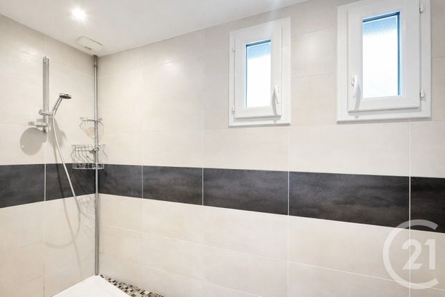 Appartement F4 à vendre - 4 pièces - 99.52 m2 - GRENOBLE - 38 - RHONE-ALPES - Century 21 Agence Foch