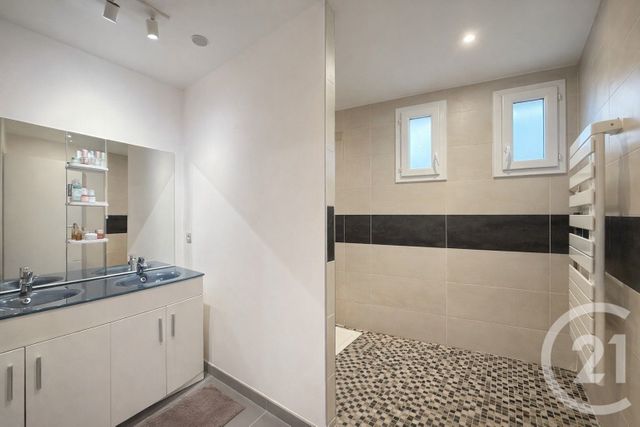 Appartement F4 à vendre - 4 pièces - 99.52 m2 - GRENOBLE - 38 - RHONE-ALPES - Century 21 Agence Foch