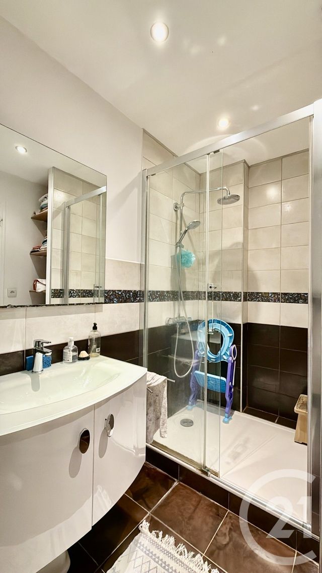 Appartement F4 à vendre - 4 pièces - 114.95 m2 - GRENOBLE - 38 - RHONE-ALPES - Century 21 Agence Foch